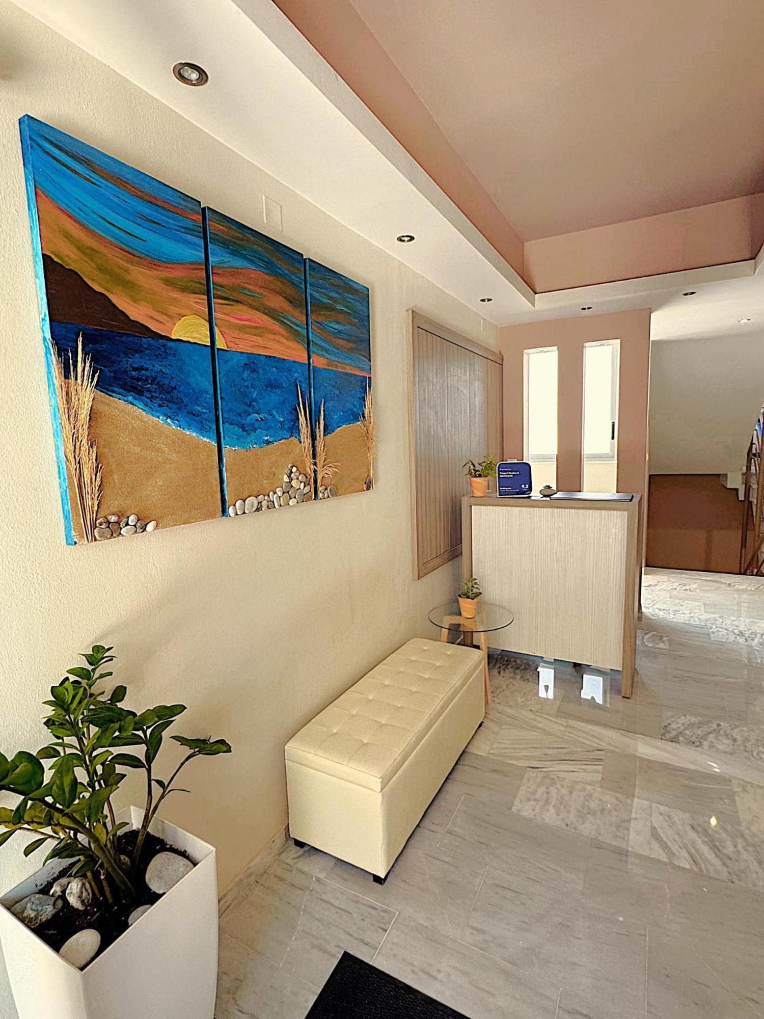 Vesperi Studios & Apartments Rethymno  Exterior photo