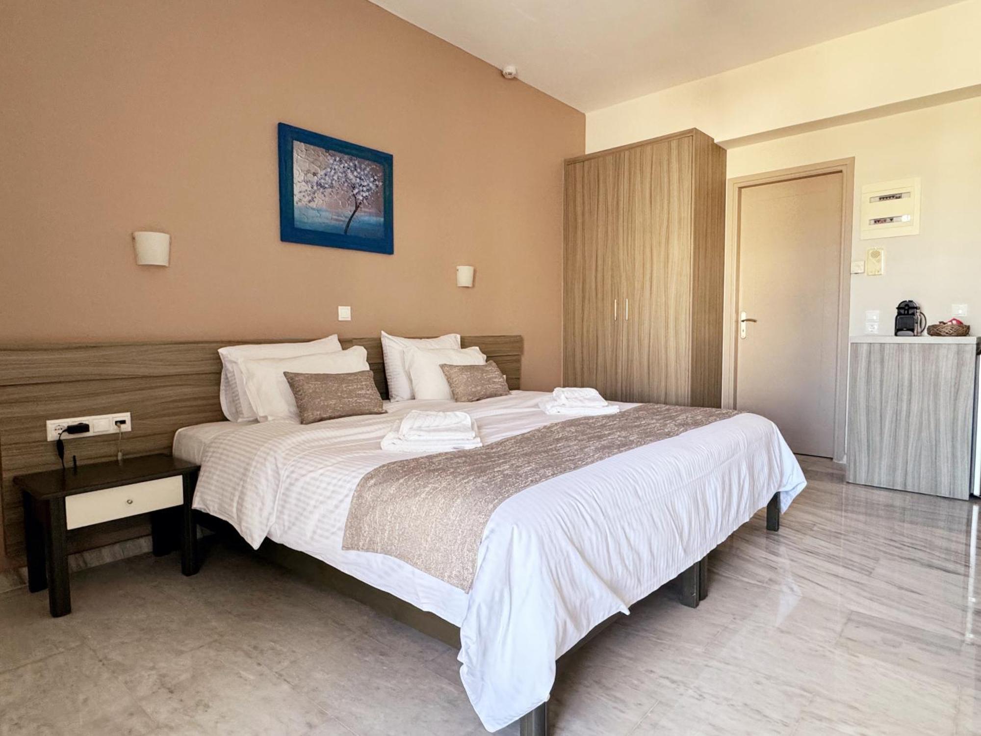 Vesperi Studios & Apartments Rethymno  Exterior photo