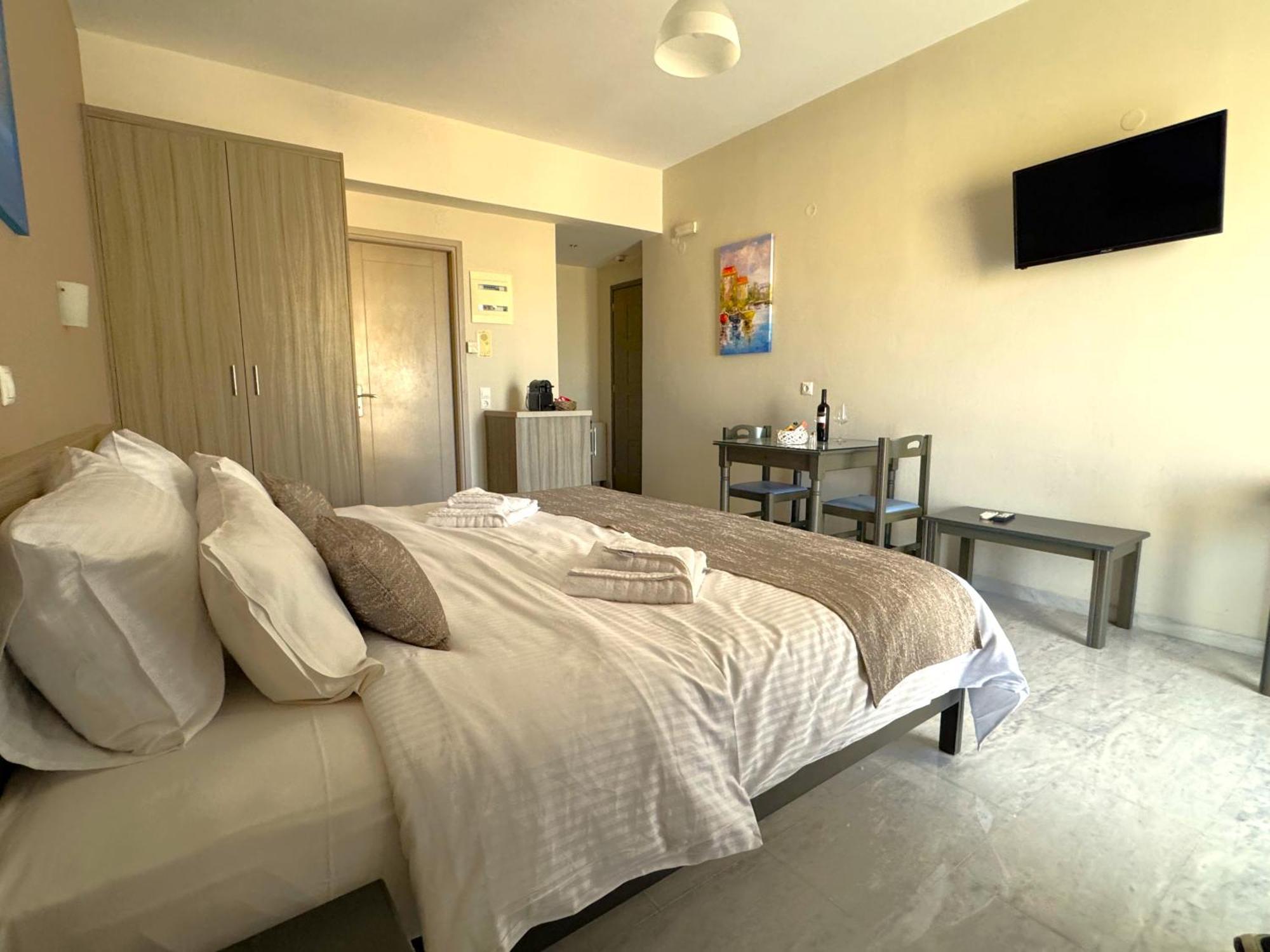 Vesperi Studios & Apartments Rethymno  Exterior photo