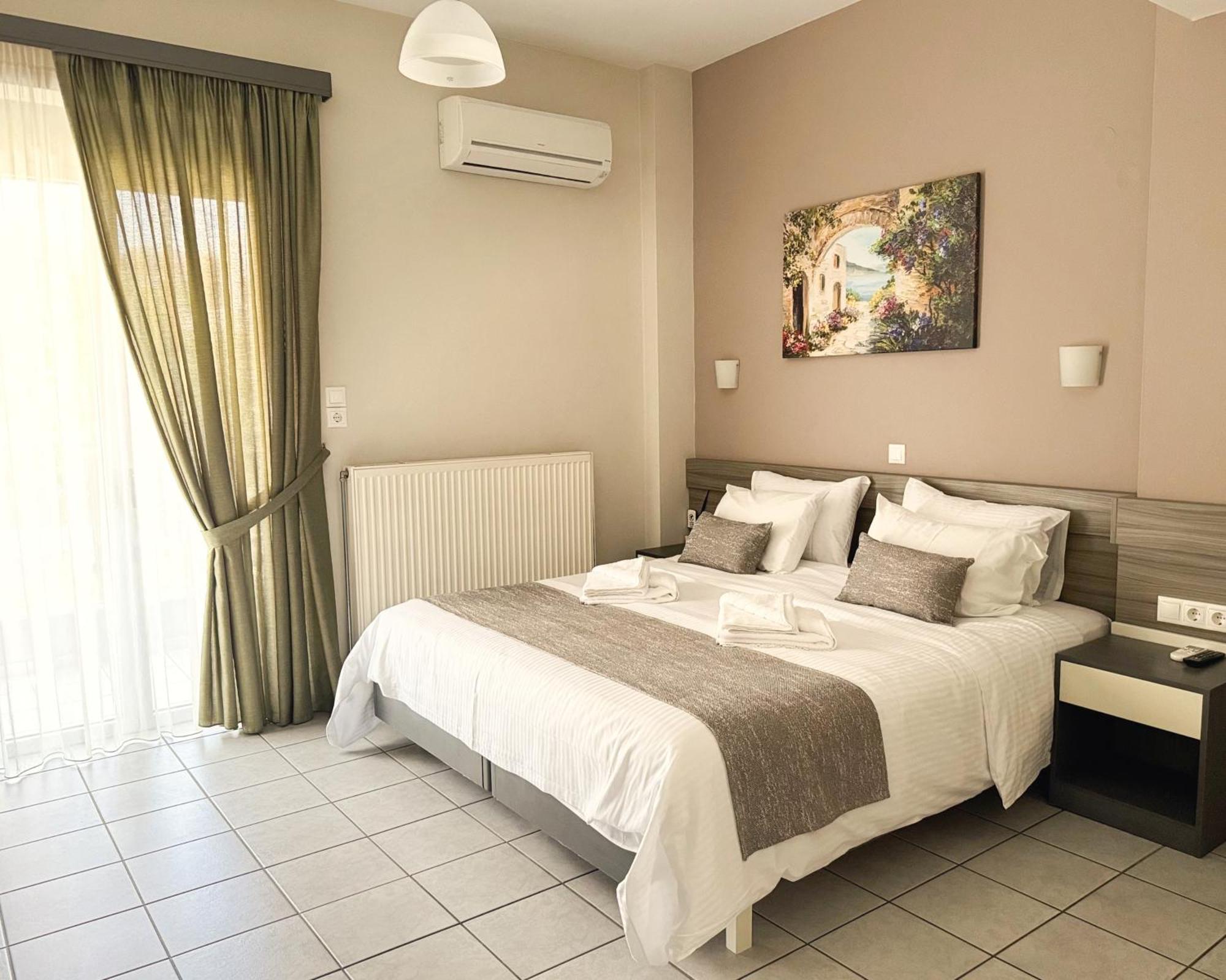 Vesperi Studios & Apartments Rethymno  Exterior photo